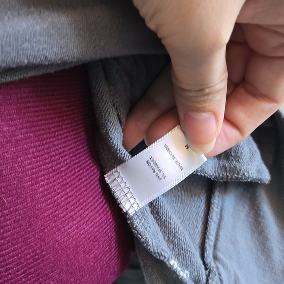 Koolaburra Ugg Pullover Medium Gray with Mock Neck - Picture 7 of 7